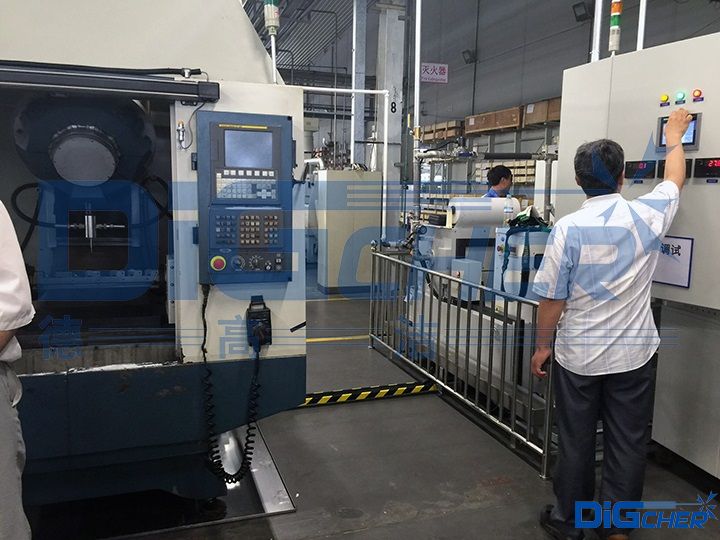 MT5029 數(shù)控高壓水去毛刺機